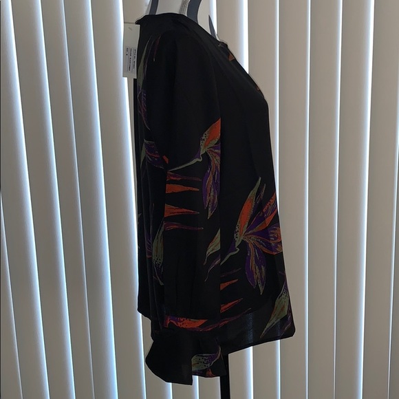 Tres Jolie Blouse -  Bird of Paradise Print NWT - Picture 4 of 7